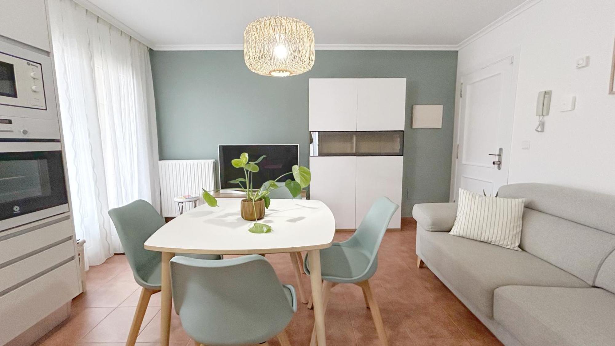 Comillas Bº Casasola - Residencial Lagos Azules - Netflix, Prime, Wifi & Free Indoor Parking Exterior photo